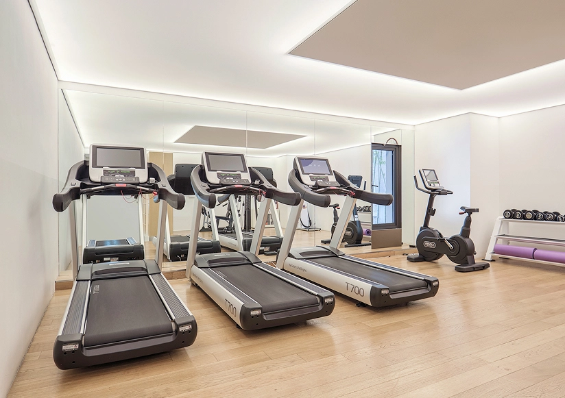 フィットネスセンター