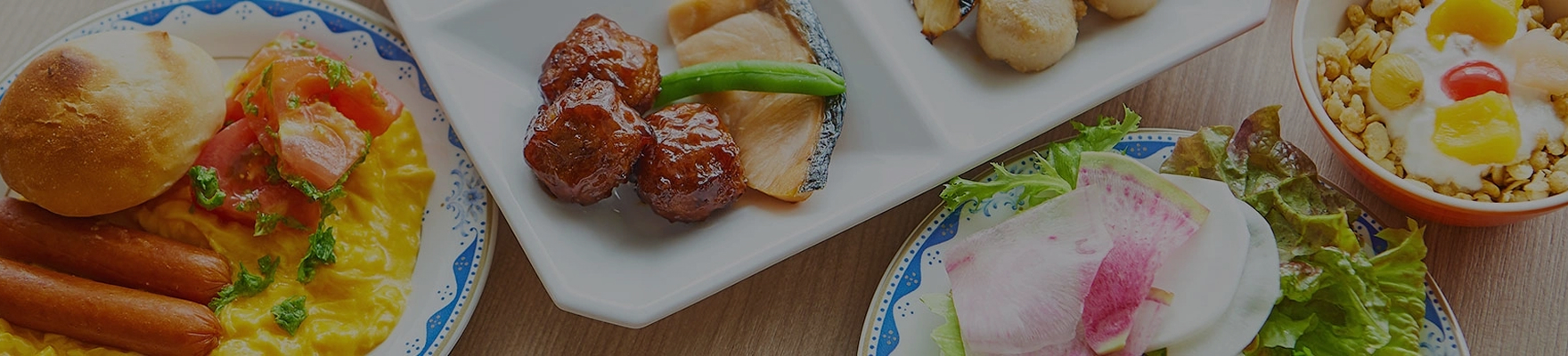 朝食