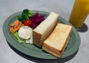 画像：朝食