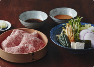 霜降り牛のしゃぶしゃぶ