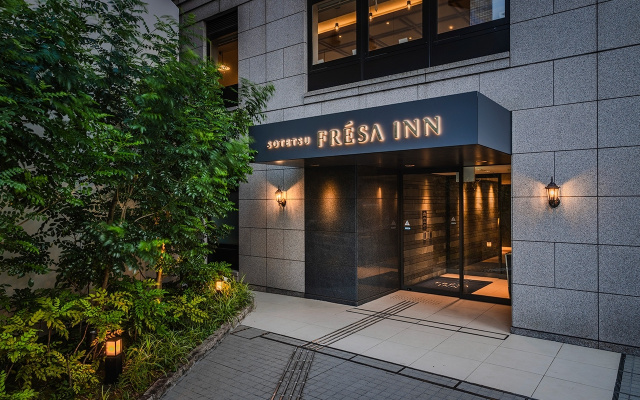 ホテルエントランス