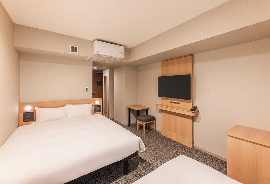 デラックスダブル+ソファ