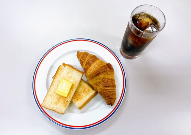 トースト+クロワッサン +下記のドリンク