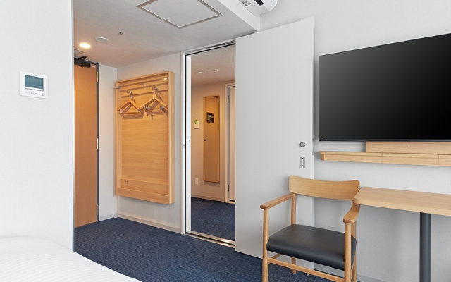 コネクティング