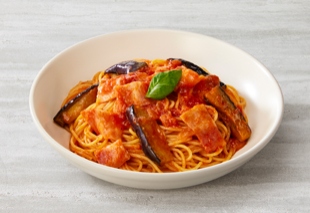 ナスとベーコンのトマトソース