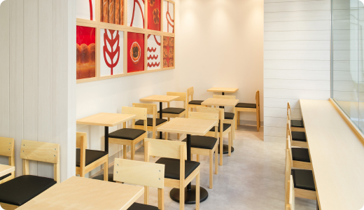 店舗内