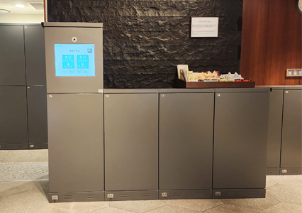 セルフロッカー