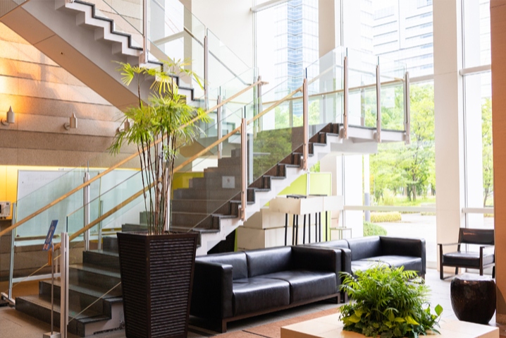 フロント・ロビー