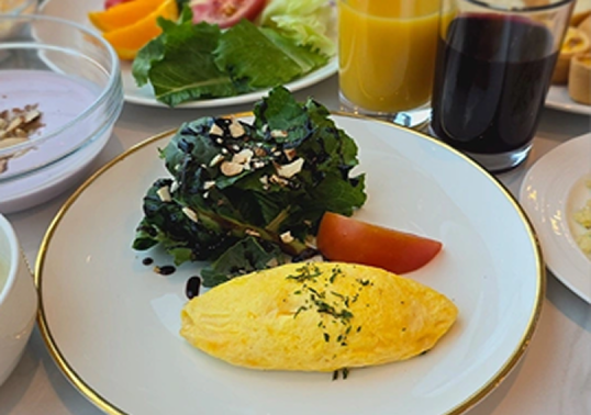 レストラン「BST」