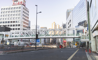 新宿駅甲州街道