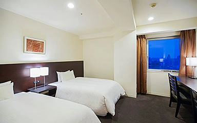 ウエストタワーツイン