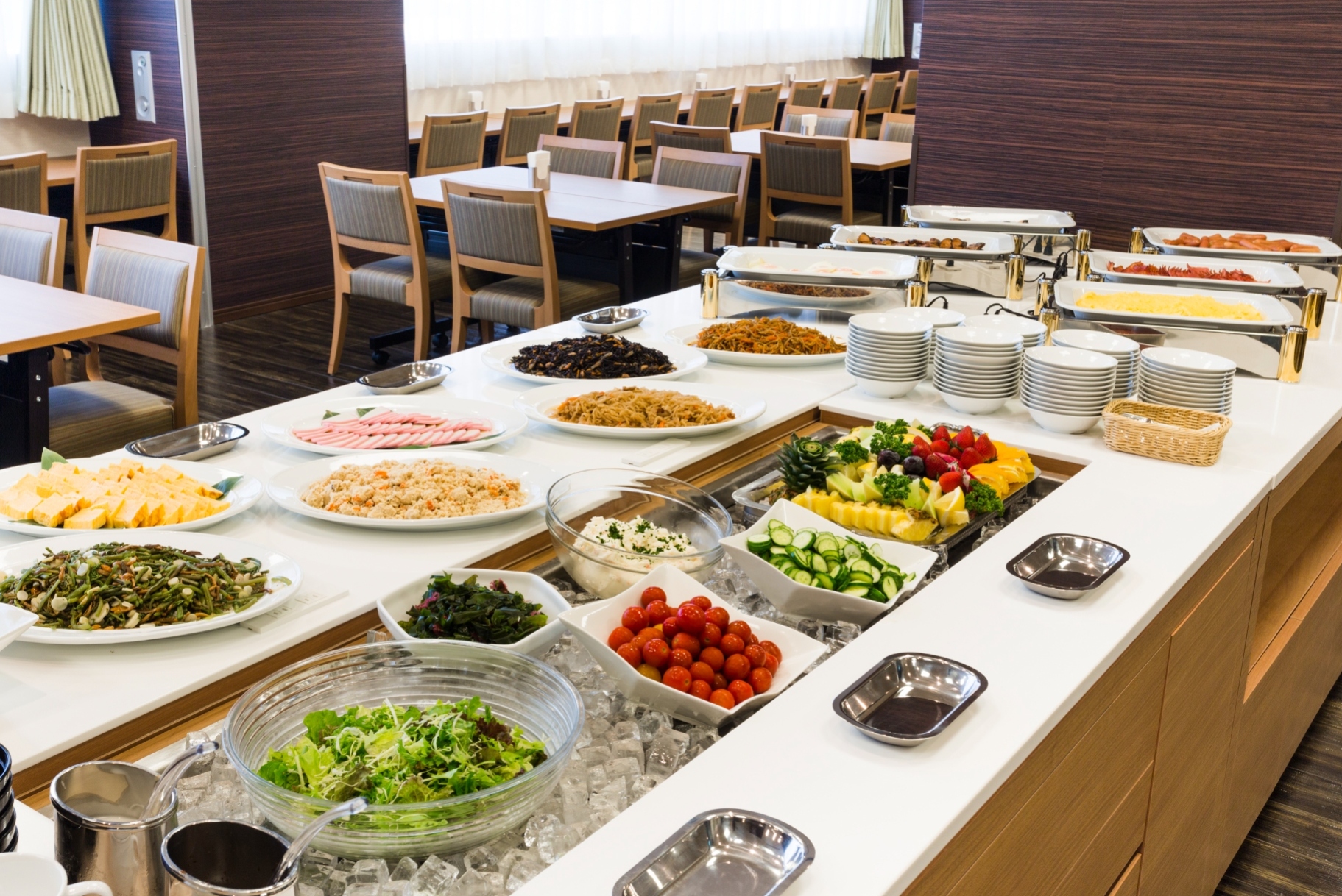 朝食